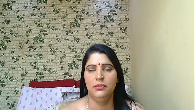 XIndianintimacyn Live XXX chat