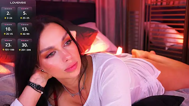 LunaNight live XXX chat