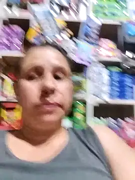 Chat XXX en directo de MIA-LARIOS