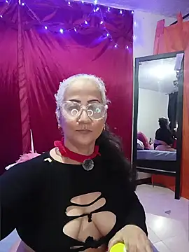 NaraMilf Show in webcam