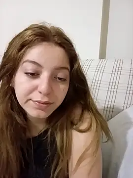 Werderwerememm Adlı Modelin Canlı XXX Sohbeti
