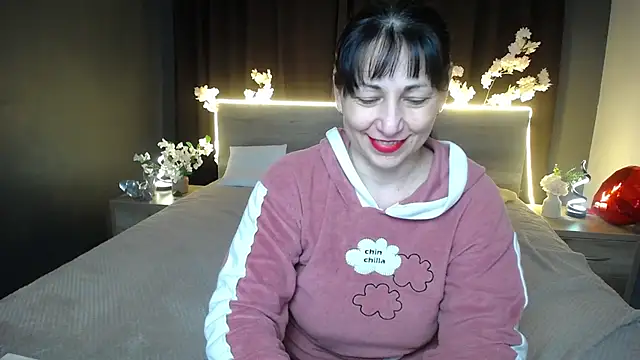 LiluGrants Chat XXX in diretta
