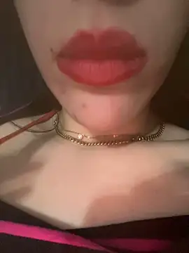 Mimisixo Adlı Modelin Canlı XXX Sohbeti
