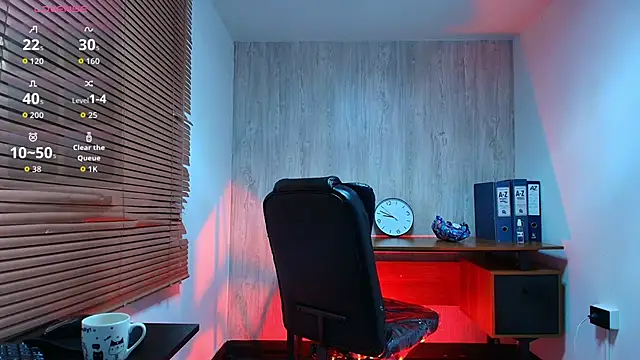 AuroraBrow's Live XXX Chat
