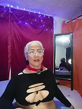 Онлайн чат XXX NaraMilf