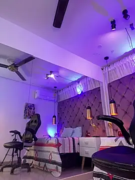 Auri__ live XXX chat