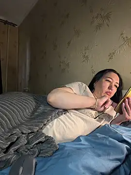 Naughtbaby_2025's Live XXX Chat