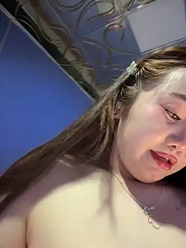 Chat XXX en directo de Asianpie_