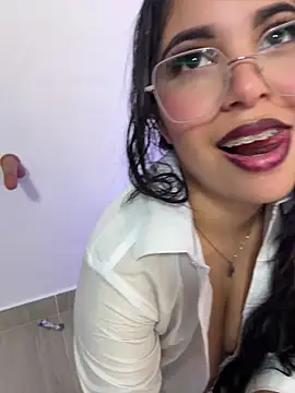shainadavis 라이브 XXX 채팅