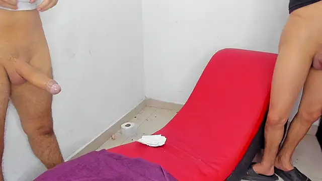 Extreme_Team8 Chat XXX live