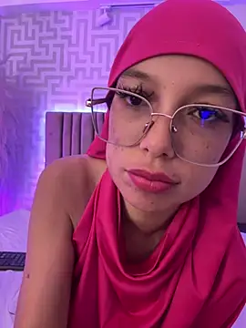 แชท XXX สดของ naishaa_