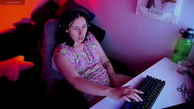 Chat +18 de bonnie_moon_ ao vivo