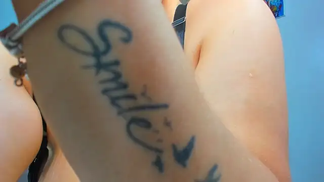 MISSBOMBASTICA Live XXX-Chat