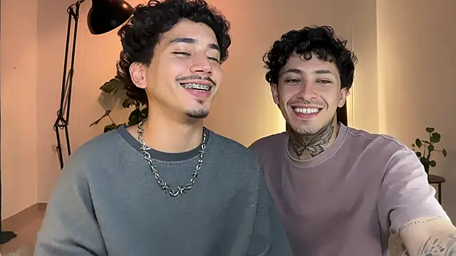Czat XXX na żywo – Noah_and_Steven