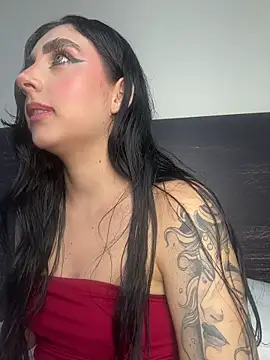 sharlot24 Webcamshow