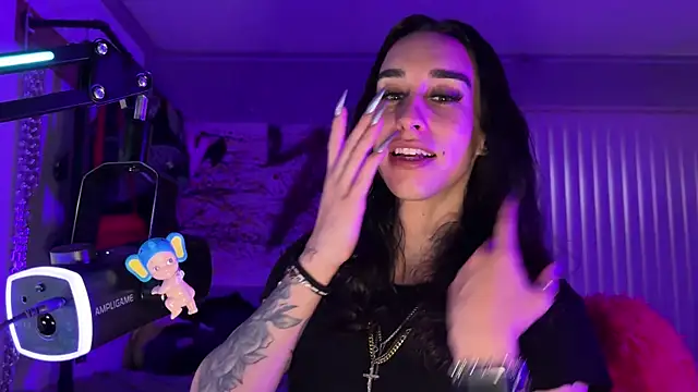 xoFrankie Live XXX-chat