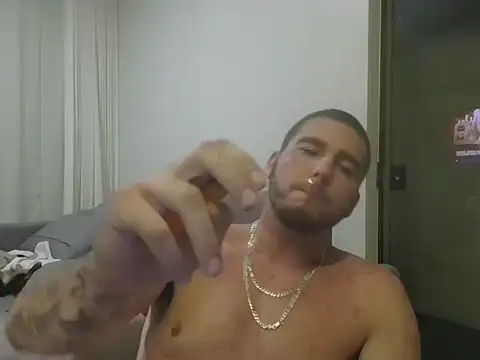 AlternativeBoy4i20 Show in webcam