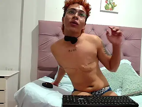 Xyren_Carter's Webcam Show