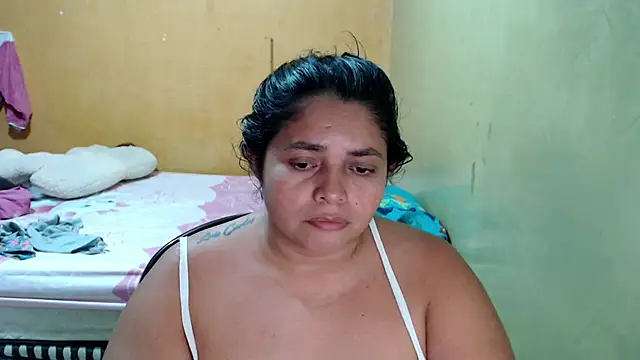 Chat XXX ao vivo de yulieth_bbw