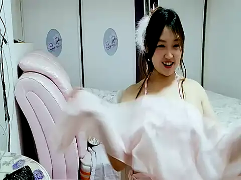 Yangyang-002 网络视讯表演