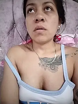 Tiphanydirty3 Chat XXX in diretta
