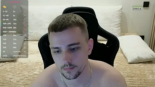 Czat XXX na żywo – Larstar01