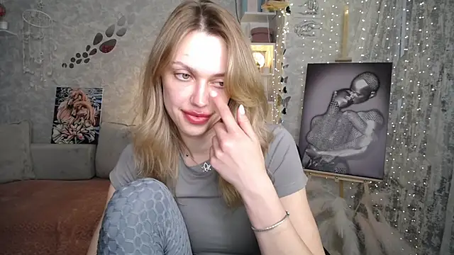 NickyAdamidi – Live XXX-chat