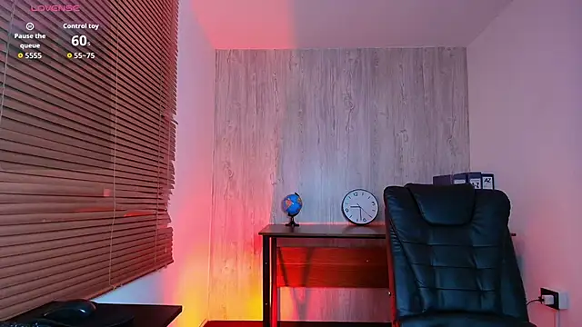 دردشة AuroraBrow  الجنسية المباشرة