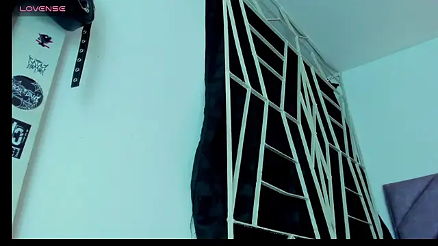 Chat XXX Live KARINNA__RAVEN