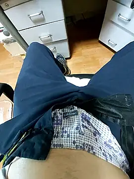 zxc9090zxc's Webcam Show