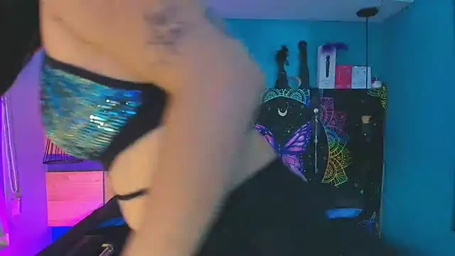 Ariana_collinss Adlı Modelin Canlı XXX Sohbeti