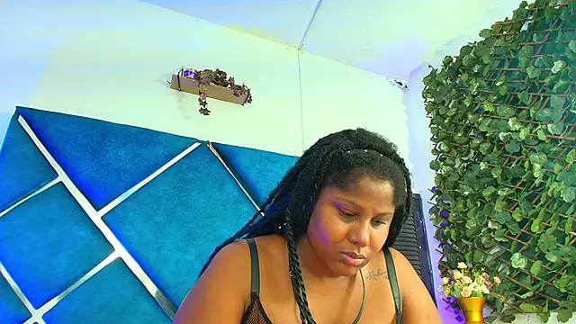 AlexaRousse4u Chat XXX in diretta