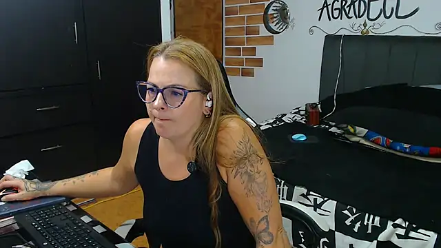 Chat XXX Live perlagoloza05