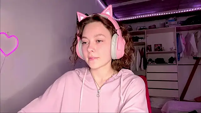 SlunkRear Live XXX-chat