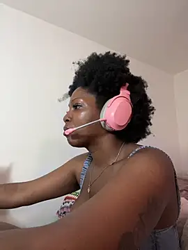 Chat +18 de mochakaia ao vivo