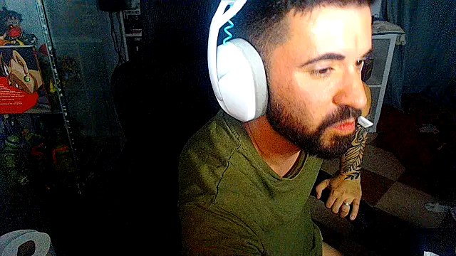 chiquitoconsecreto's Live XXX Chat