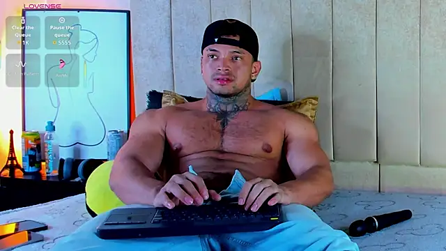 Stiven_collins live XXX chat