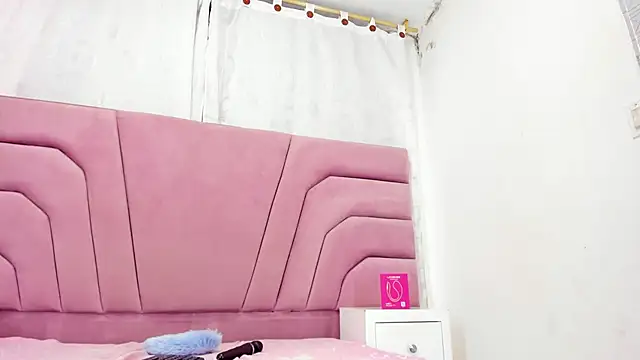دردشة Shanelle__ الجنسية المباشرة