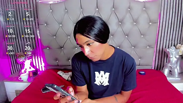 Chat XXX ao vivo de Lucia-sex