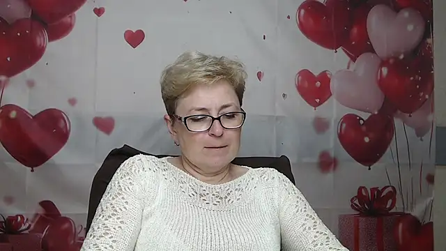 EmiliaGree – Live XXX-chat