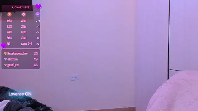 Chat XXX ao vivo de ViolettaKai