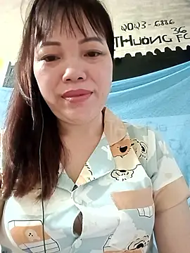 Chat XXX ao vivo de Sana-vn