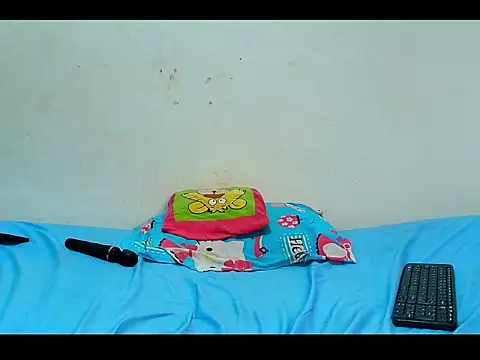 Karol_naughty 现场XXX聊天