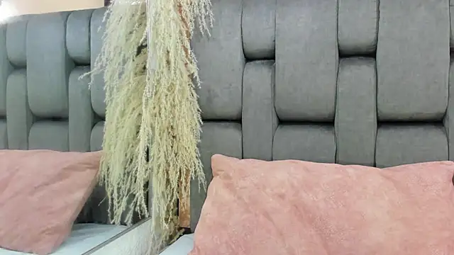 Chat XXX ao vivo de JESSYCORTES
