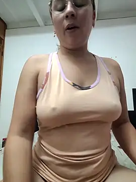 selena_gomez2n Live XXX chat