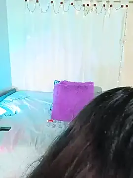 Živý XXX chat ROUSSE_SINCLAIR