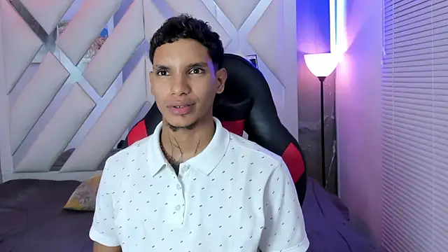 Show de webcam de kai_storm77