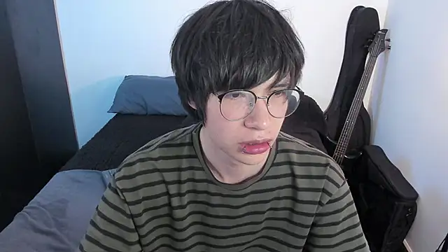 Andy_Bankai's Live XXX Chat