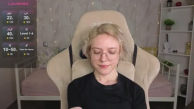 HottoKori Chat XXX in diretta