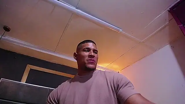 teddyfit19cm's Live XXX Chat